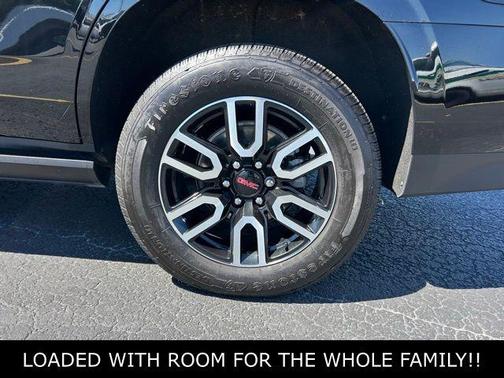 Onyx Black 2023 GMC Yukon AT4
