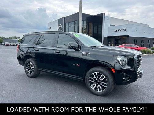 Onyx Black 2023 GMC Yukon AT4