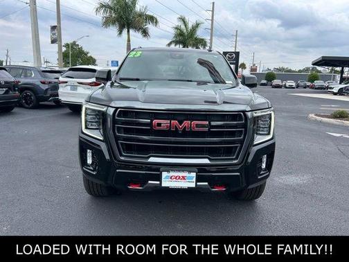 Onyx Black 2023 GMC Yukon AT4