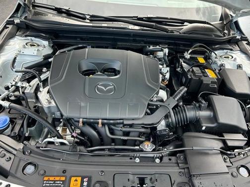 2025 Mazda Mazda3 FWD w/Premium Package