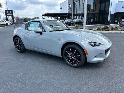 Aero Gray Metallic 2026 Mazda MX-5 Miata Grand Touring