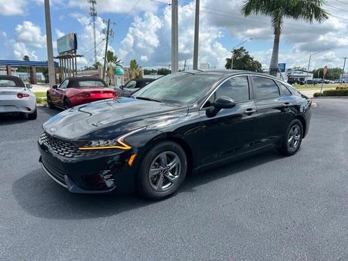 2021 Kia K5 LXS