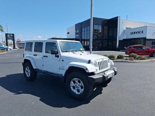 2015 Jeep Wrangler Unlimited Sahara