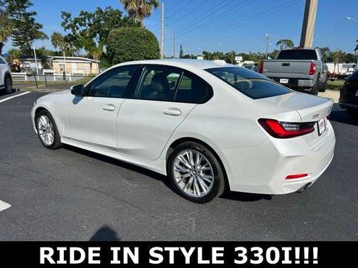 Alpine White 2023 BMW 330 i