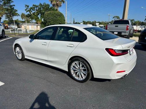 Alpine White 2023 BMW 330 i