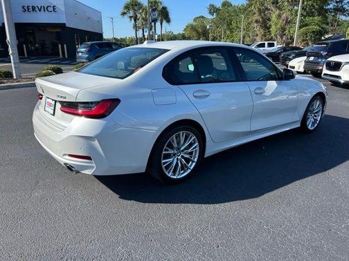 Alpine White 2023 BMW 330 i