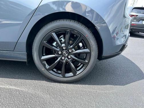 2025 Mazda Mazda3 2.5 S Carbon Edition