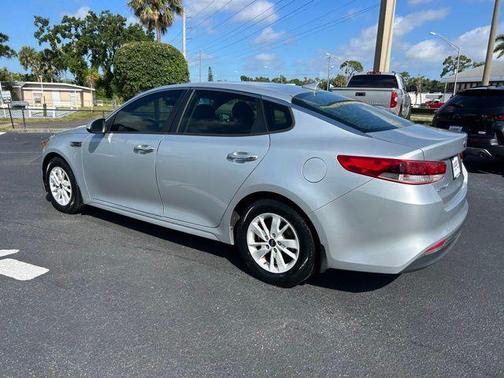 Sparkling Silver 2016 Kia Optima LX
