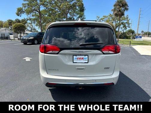 2020 Chrysler Pacifica Touring-L Plus