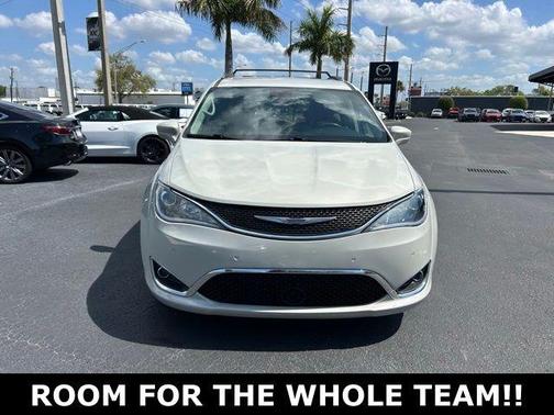 2020 Chrysler Pacifica Touring-L Plus