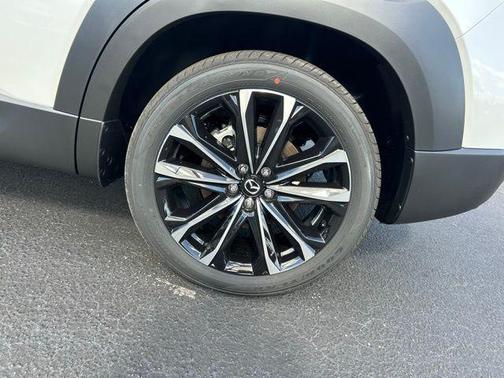 2026 Mazda CX-50 Premium