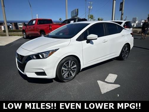 2022 Nissan Versa 1.6 SV