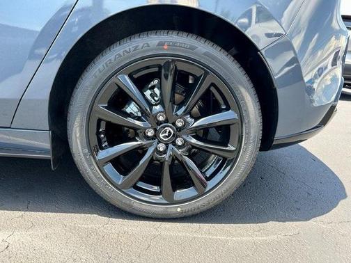 2024 Mazda Mazda3 2.5 S Carbon Edition
