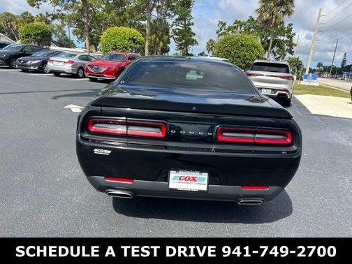 Pitch Black Clearcoat 2023 Dodge Challenger SXT