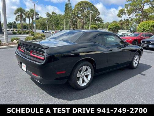 Pitch Black Clearcoat 2023 Dodge Challenger SXT
