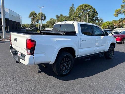 Ice 2023 Toyota Tacoma SR5