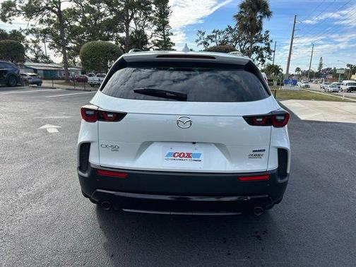 2026 Mazda CX-50 Premium