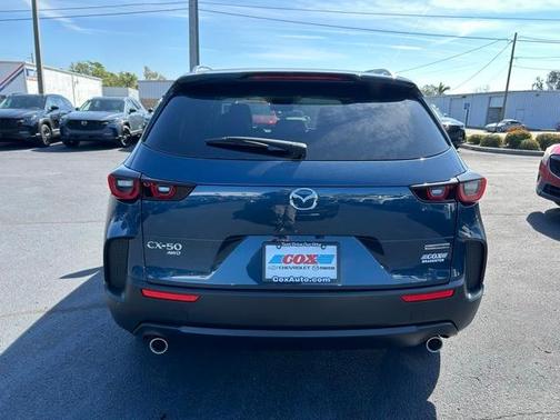 2025 Mazda CX-50 2.5 S Preferred Package
