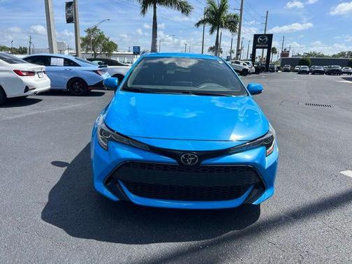 Blue Flame 2019 Toyota Corolla Hatchback SE
