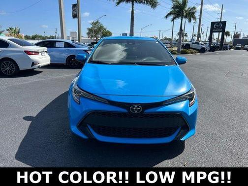 Blue Flame 2019 Toyota Corolla Hatchback SE