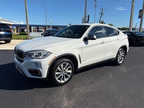 Alpine White 2018 BMW X6 xDrive50i