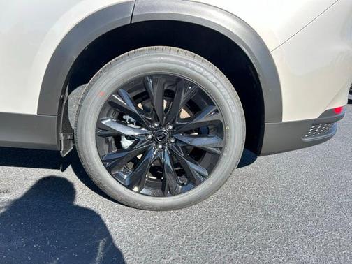 2026 Mazda CX-90 Premium