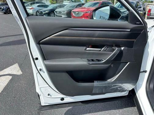 Wind Chill Pearl 2026 Mazda CX-50 2.5 S PREMIUM