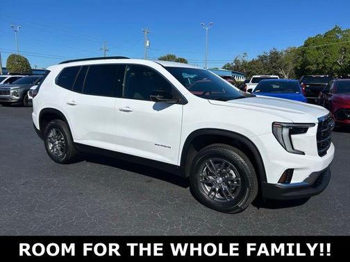 2025 GMC Acadia Elevation