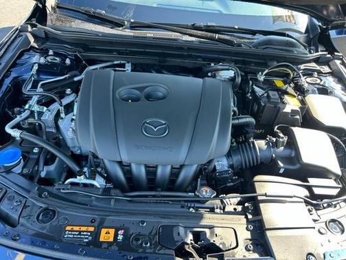 2026 Mazda Mazda3 FWD w/Preferred Package
