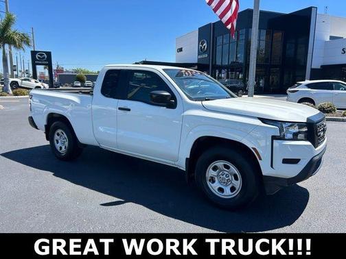 2022 Nissan Frontier S