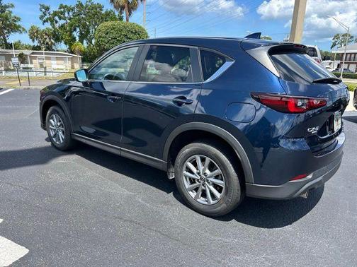 Deep Crystal Blue Mica 2022 Mazda CX-5 2.5 S Preferred Package