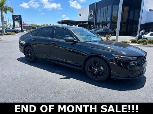 Crystal Black Pearl 2025 Honda Accord SE