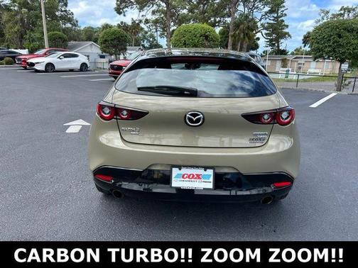 2024 Mazda Mazda3 2.5 Carbon Turbo