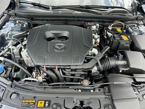 2024 Mazda Mazda3 2.5 S Carbon Edition