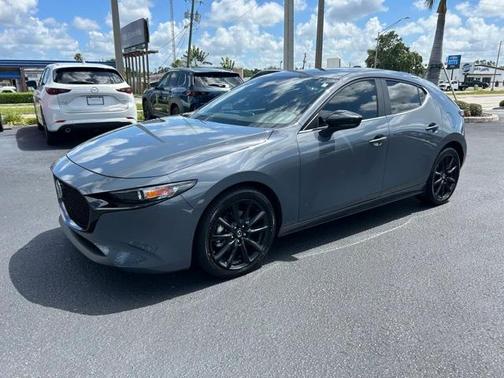2024 Mazda Mazda3 2.5 S Carbon Edition