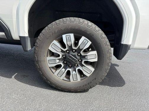 White Frost 2024 GMC Sierra 2500 Denali