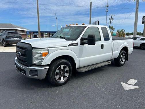 Oxford White 2014 Ford F-250 XL