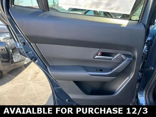 2025 Mazda CX-50 2.5 S Preferred Package