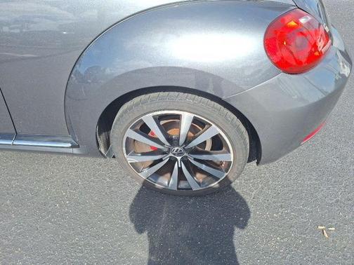 2012 Volkswagen Beetle 