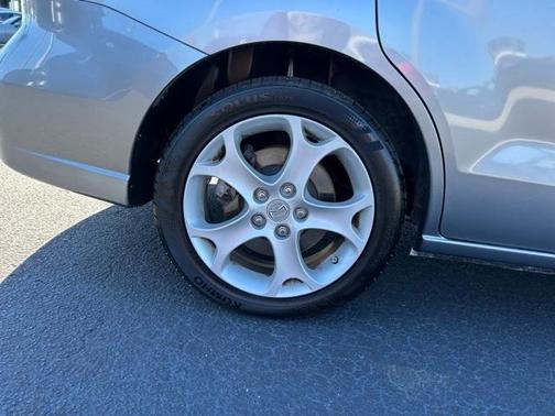 2010 Mazda Mazda5 Sport