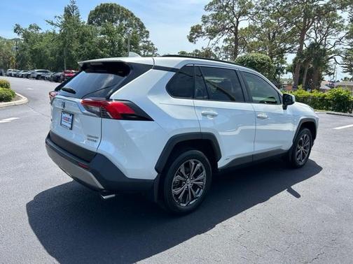 2022 Toyota RAV4 Hybrid Limited