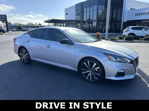 2020 Nissan Altima 2.5 SR