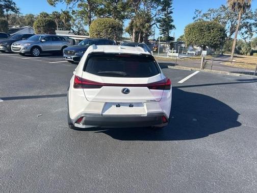 2021 Lexus UX 250h Base
