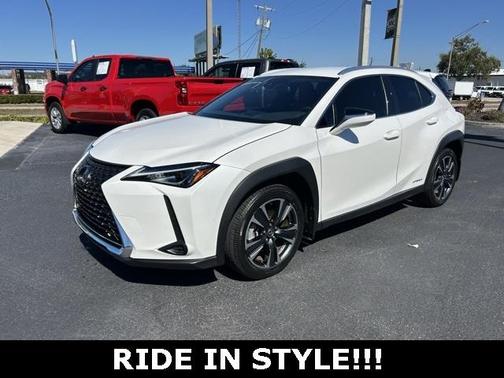 2021 Lexus UX 250h Base