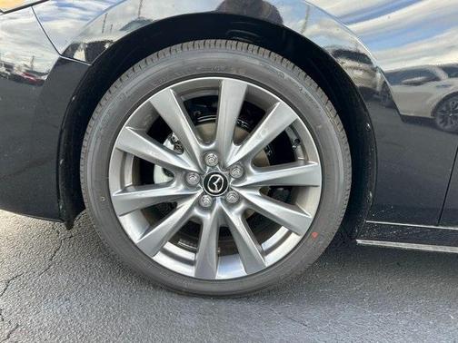 2025 Mazda Mazda3 FWD w/Preferred Package