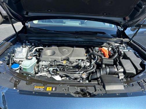 2026 Mazda CX-50 Premium