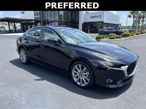 2023 Mazda Mazda3 FWD w/Preferred Package