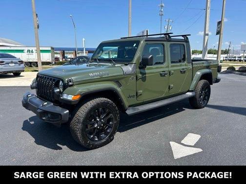 2023 Jeep Gladiator Sport