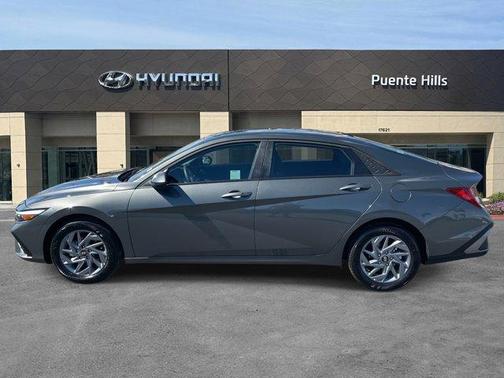 2025 Hyundai ELANTRA HEV Blue
