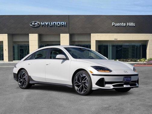 2025 Hyundai IONIQ 6 SEL